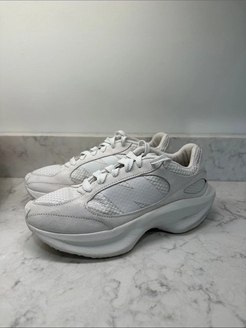New Balance Women's White Chunky Dad Sneakers - Picture 1 of 7